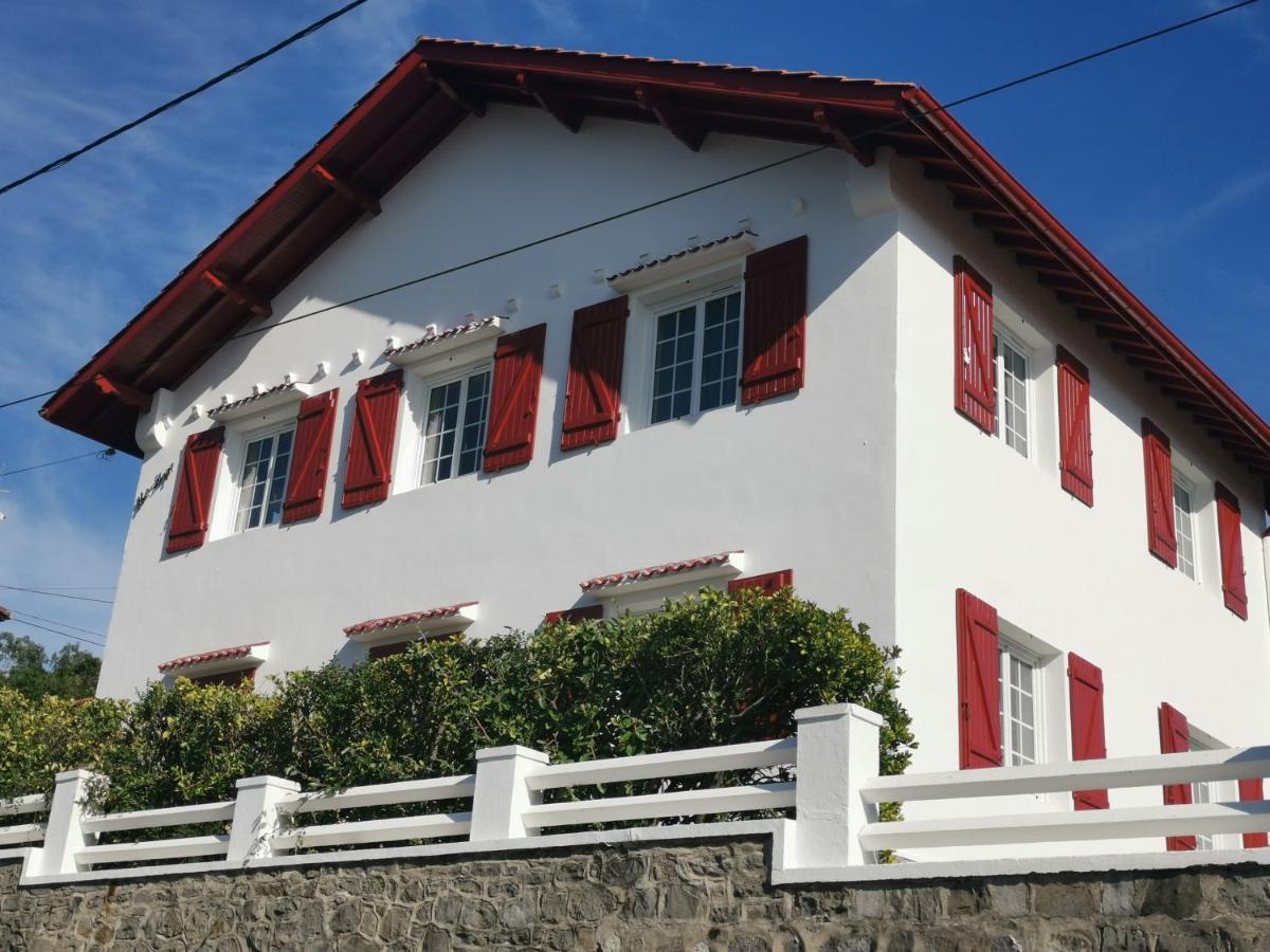 Chambres D'Hotes "Hor Dago" Pres De La Gare D'Hendaye Avec Le Petit-Dejeuner Exterior foto